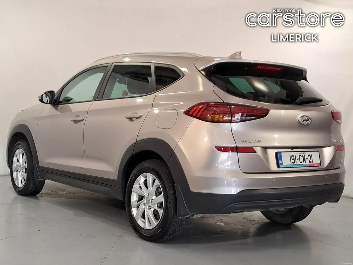 Hyundai Tucson 2WD Executive Petrol - Image 5