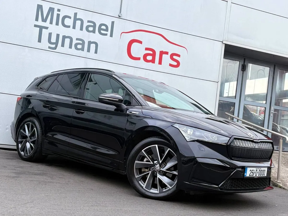 2025 Skoda Enyaq 85X Sportline, Carplay, 20" Alloy - Image 4