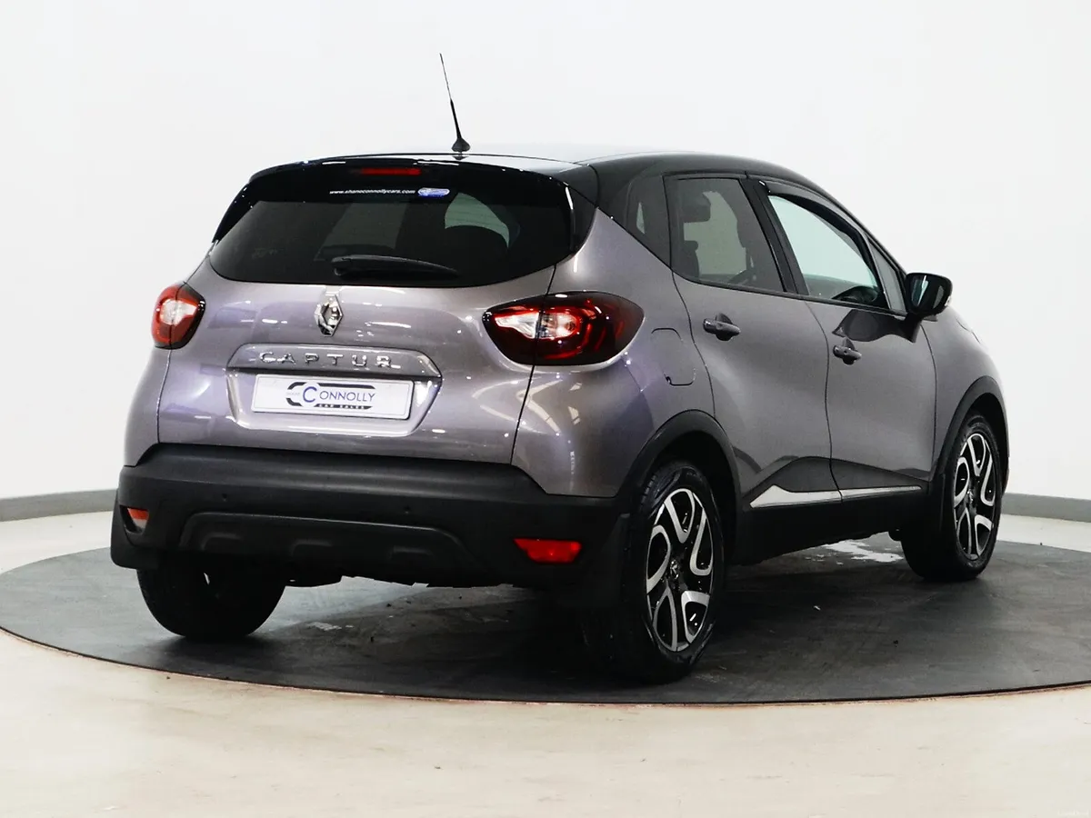 *124* 2019 Renault Captur 1.5dci iconic - Image 3