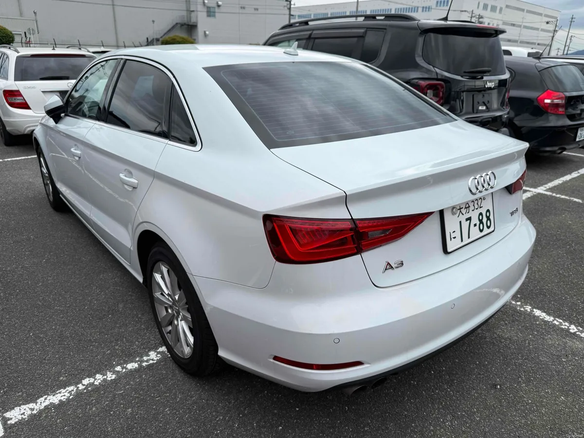 AUDI A3 SALOON 1.4 TFSI AUTO 2016 - Image 6