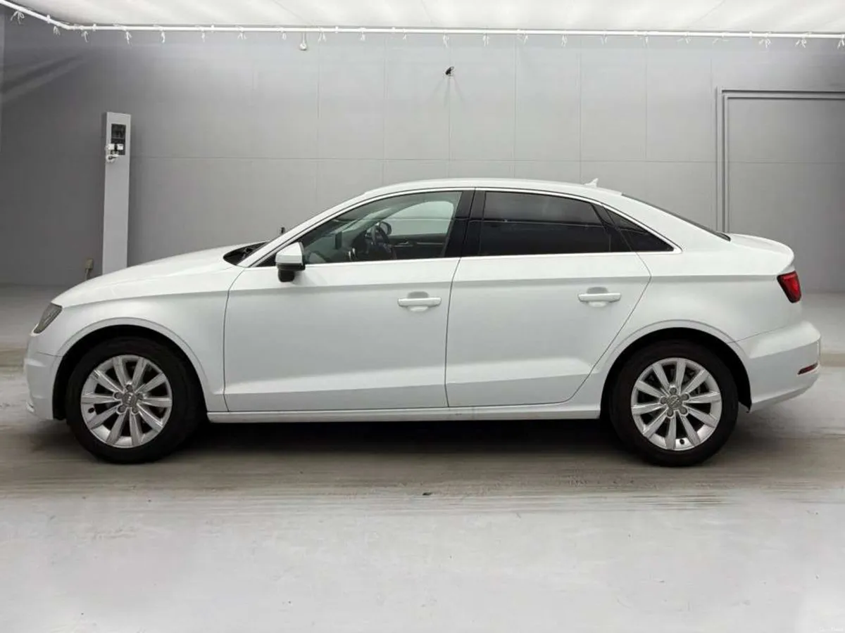 AUDI A3 SALOON 1.4 TFSI AUTO 2016 - Image 5
