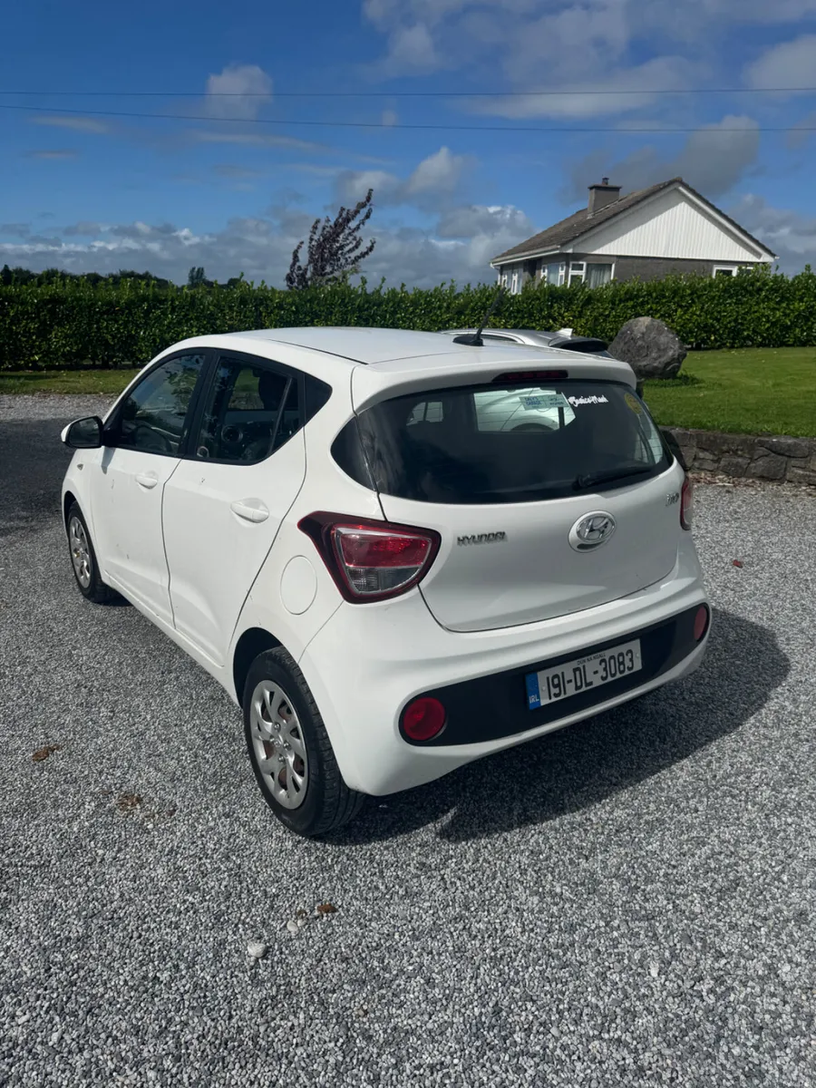 Hyundai i10 2019 very low km - Image 2