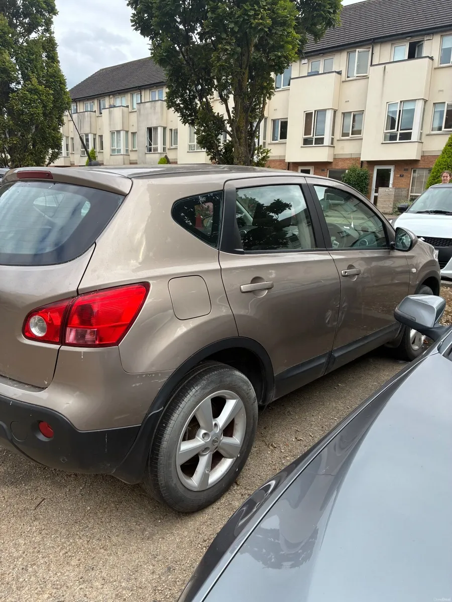 Nissan Qashqai 2008 - Image 4