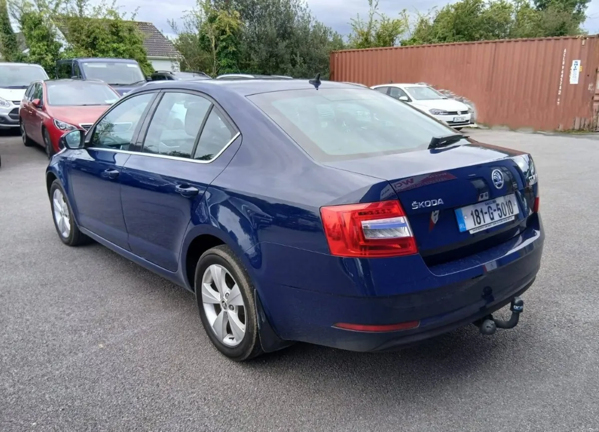 Skoda Octavia 2018 - Image 5