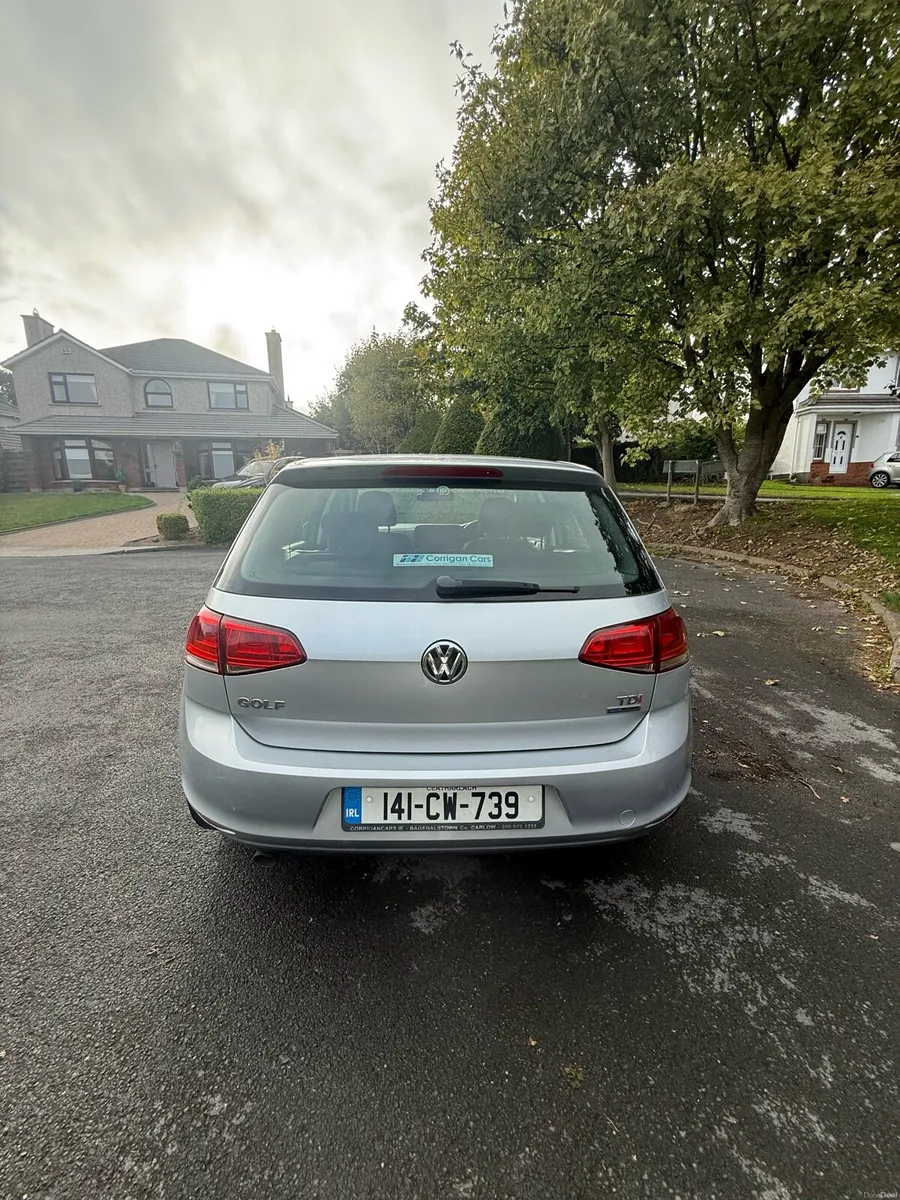Volkswagen Golf 2014 - Image 2