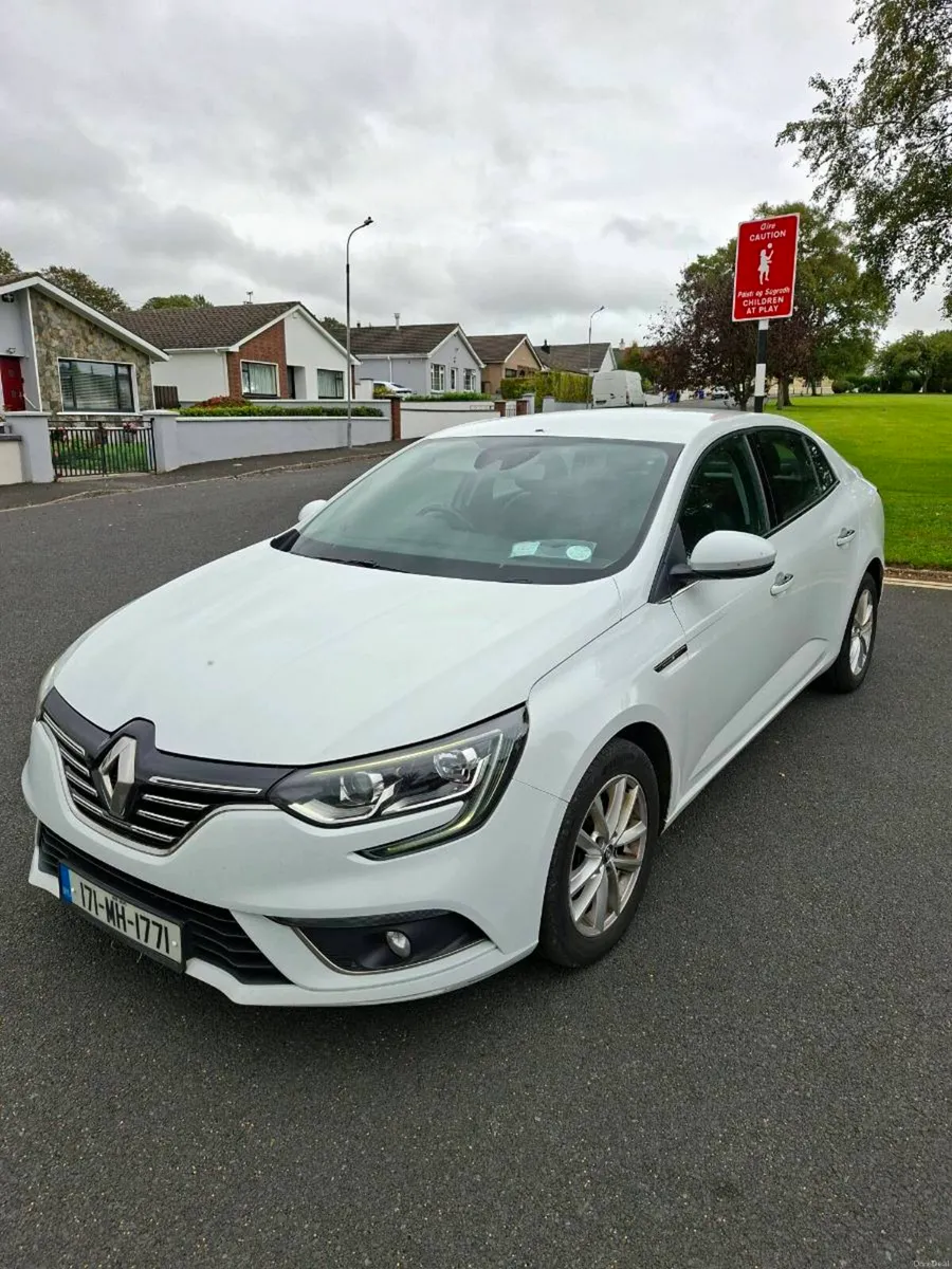 RENAULT MEGANE 2017 - Image 2