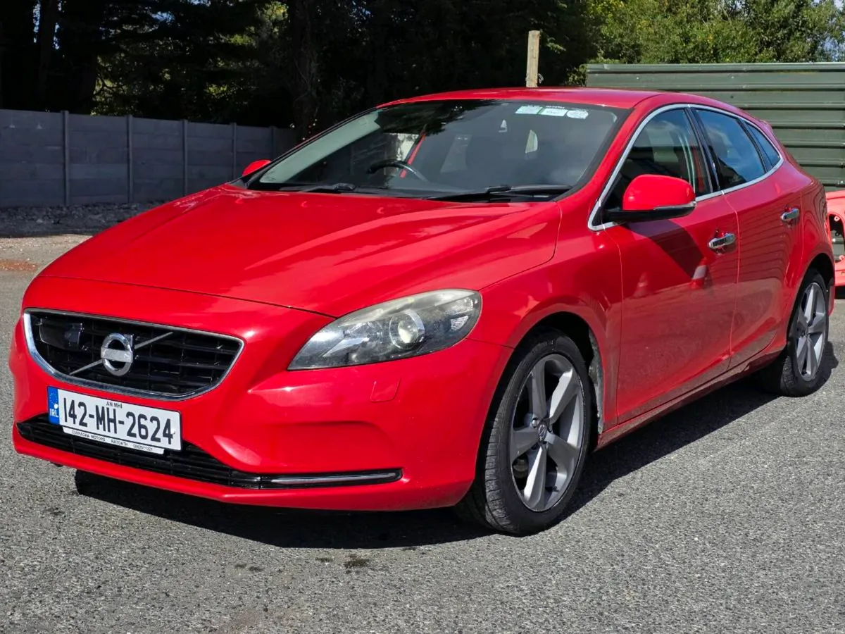 142 - VOLVO V40 - AUTO NEW NCT - Image 3