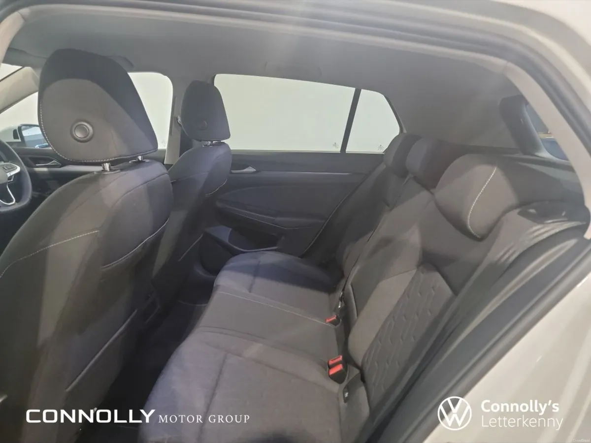 Volkswagen Golf 1.5 - Image 6