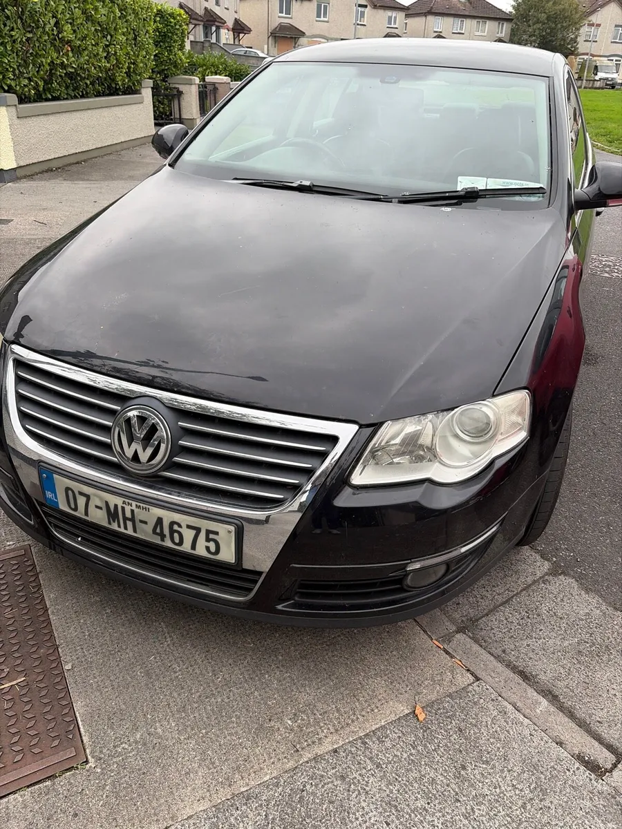 07 Volkswagen Passat - Image 1