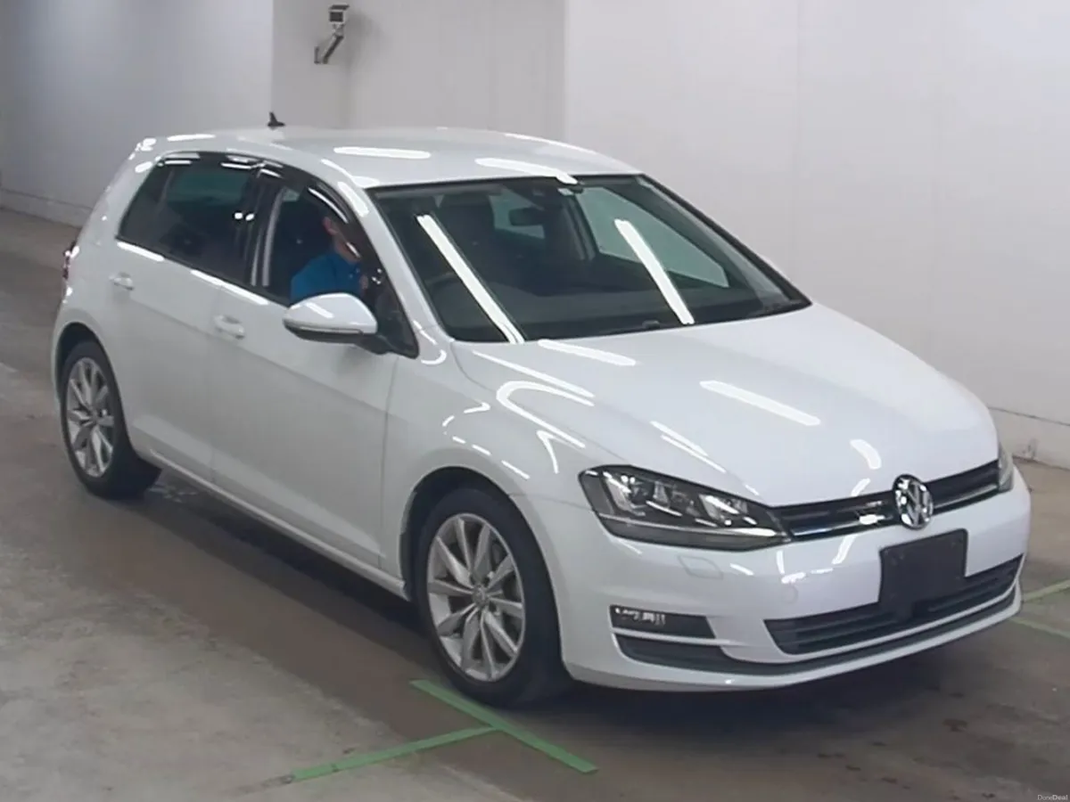 VOLKSWAGEN GOLF 1.2 TSI AUTO 2017 - Image 1