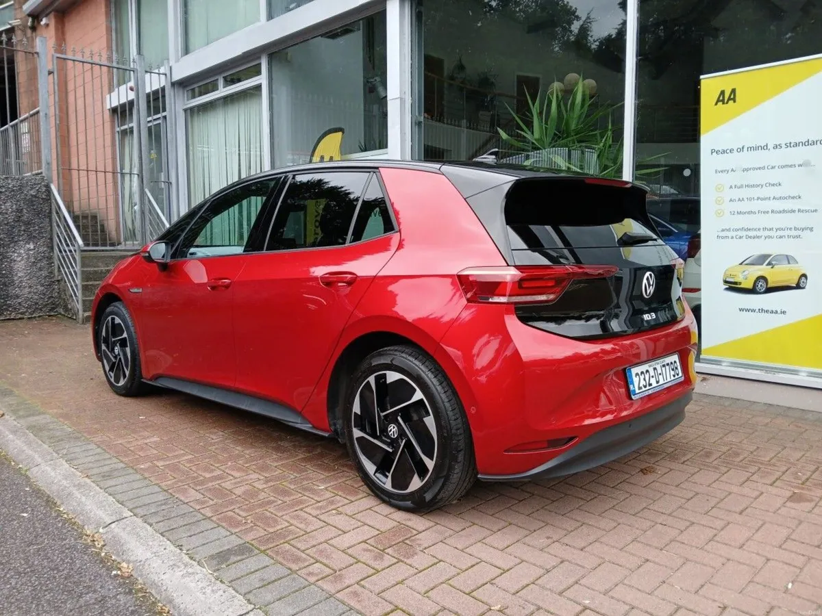 Volkswagen ID.3 Life  DX  204HP 58kWh, Kings Red, - Image 6