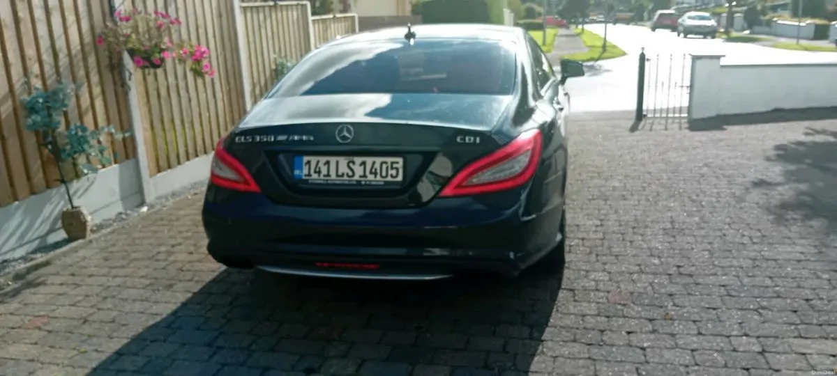 Mercedes CLS 350 V6 - Image 1