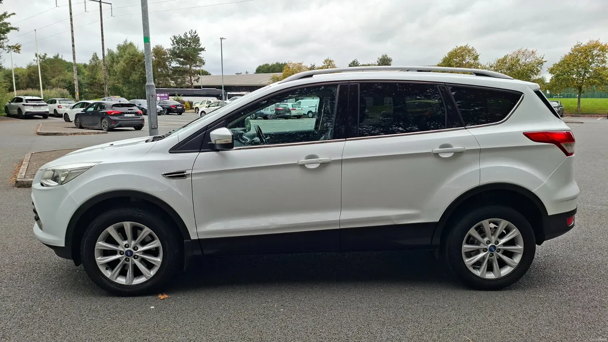 Ford Kuga 2.0 TDCI TITANIUM NEW NCT - Image 5