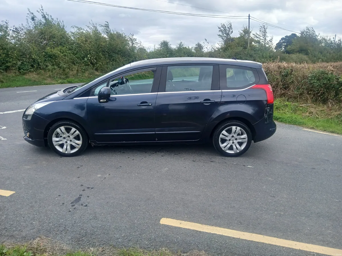 2013 Peugeot 5008 1.6hdi (7 Seater) - Image 5