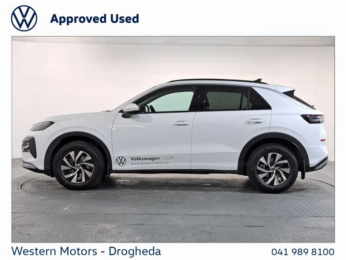 Volkswagen T-Roc LIFE 1.5TSI 116HP MHEV *Pre Reg S - Image 6