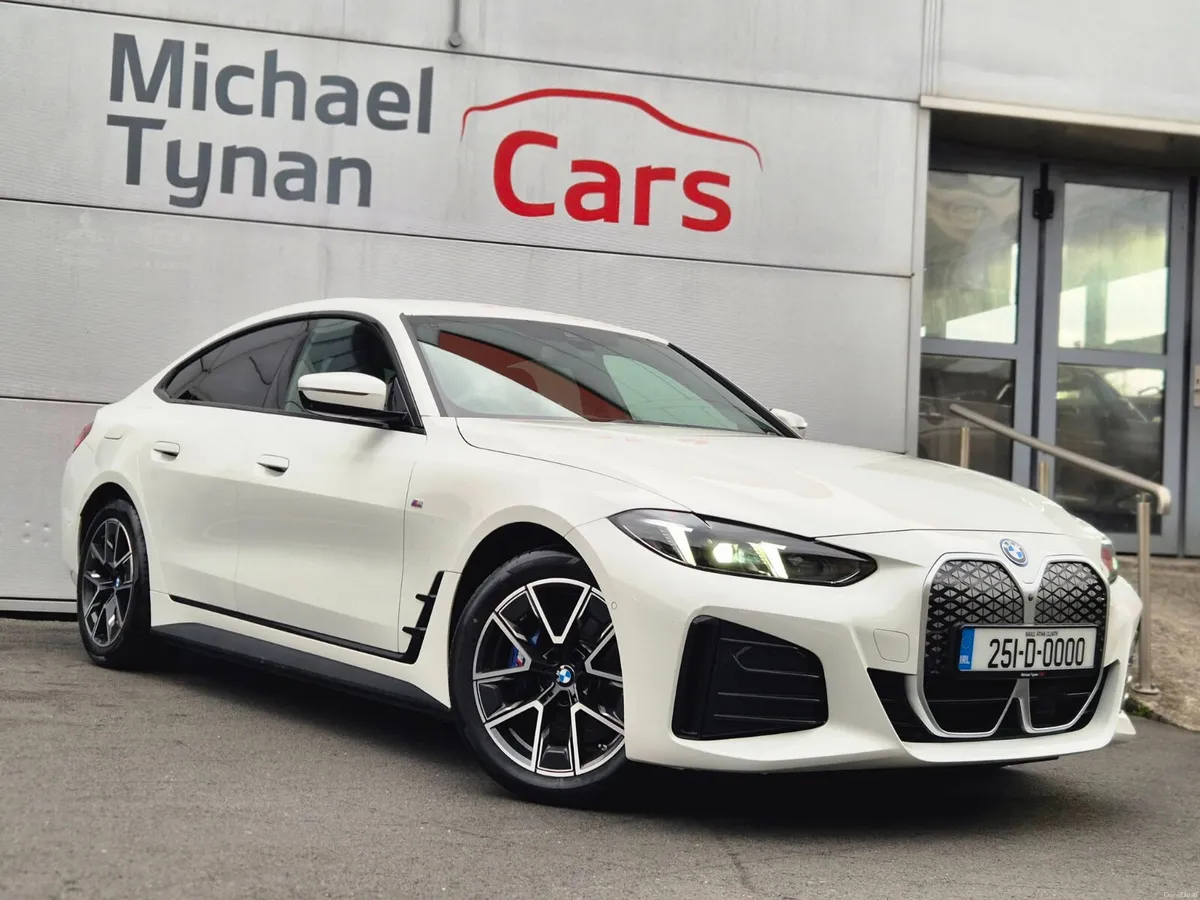 2025 BMW i4 35 M Sport, CarPlay, 360 Camera - Image 2
