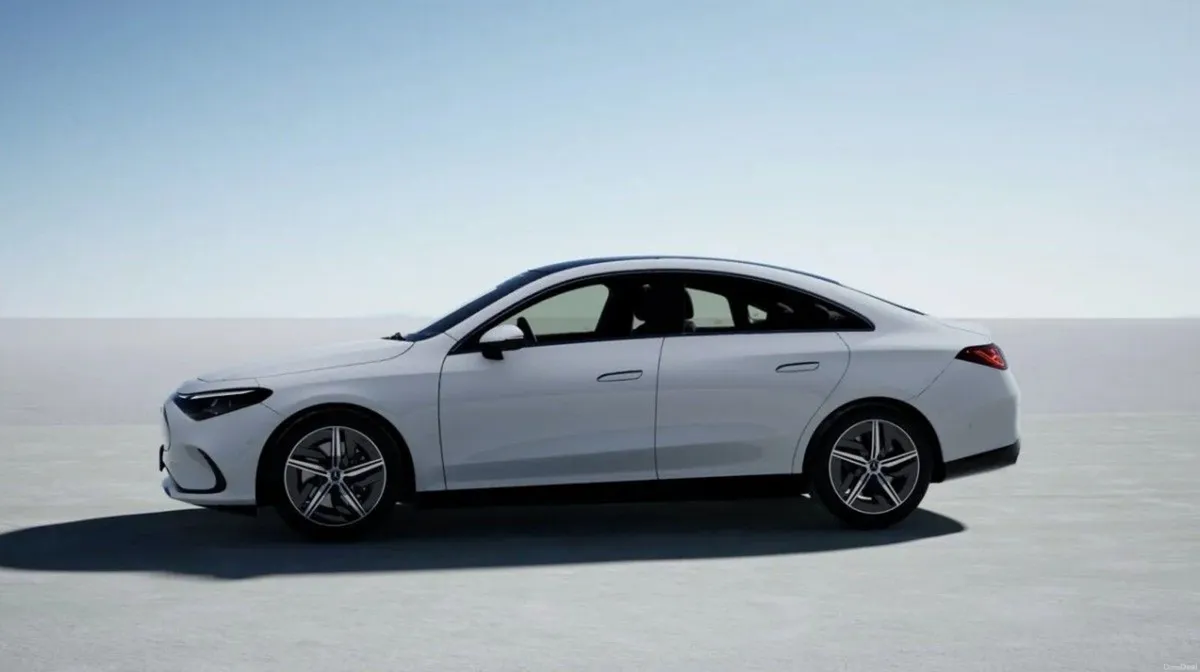 Mercedes-Benz CLA CLA 200 ELECTRIC PROGRESSIVE - Image 6