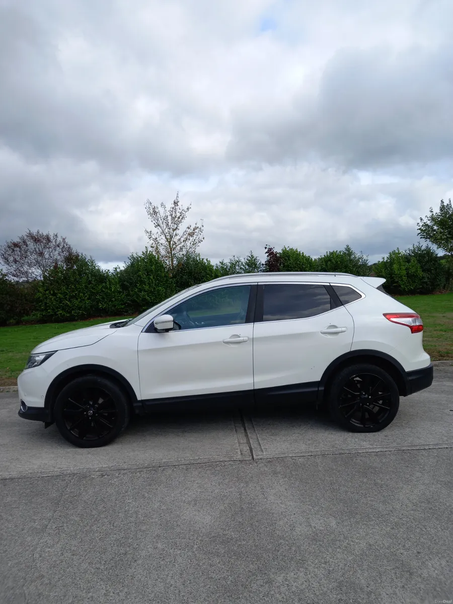 2014 Nissan Qashqai 1.5 Diesel - Image 6