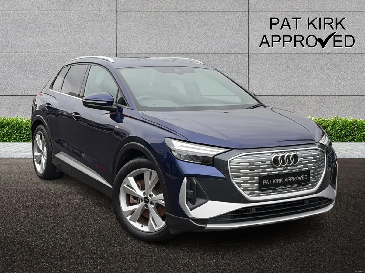 Audi Q4 150kW 40 82kWh S Line 5dr Auto - Image 1
