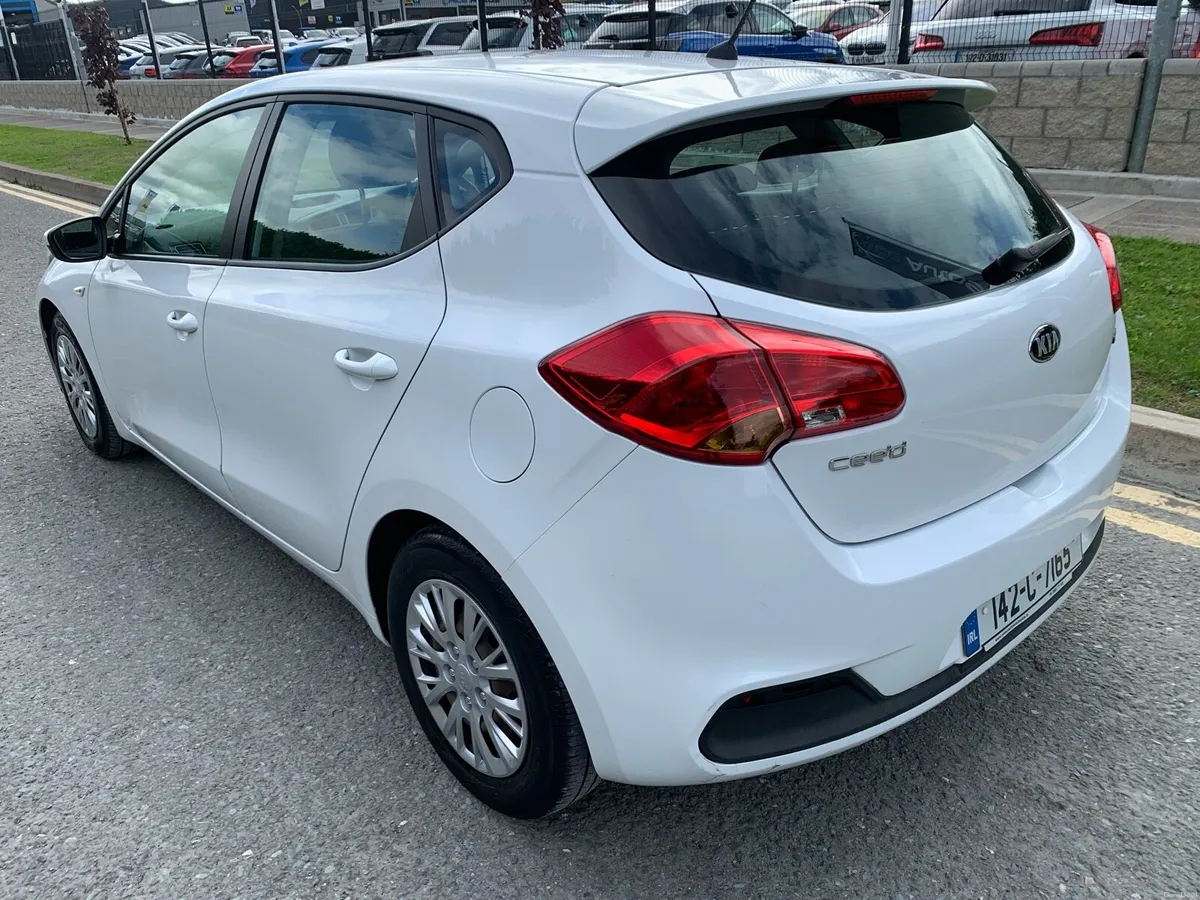 2014 Kia Ceed diesel, Nctd 11/26, tax 2/27 - Image 4