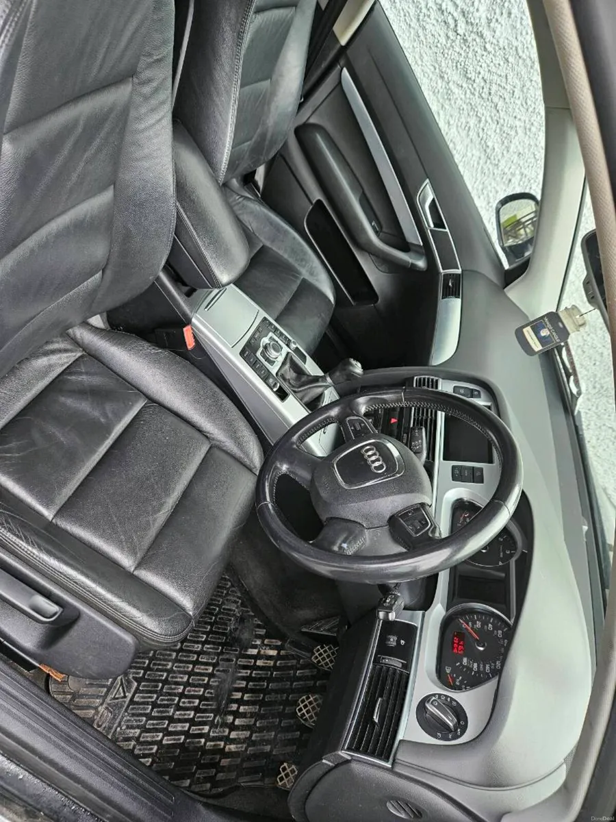 AUDI 2011 A6 - Image 6