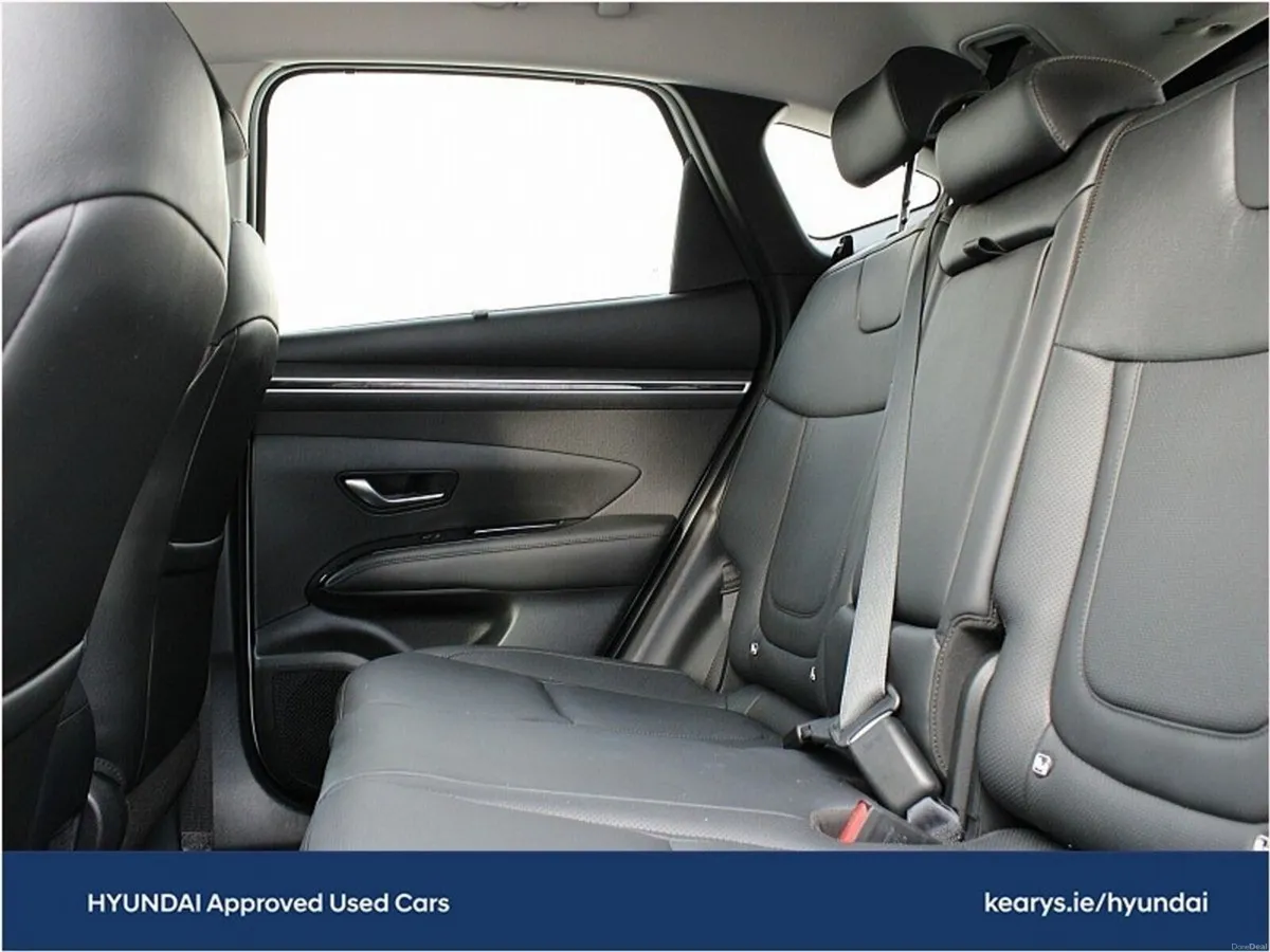 Hyundai Tucson 2WD Executive Plus HEV STG Auto - Image 5
