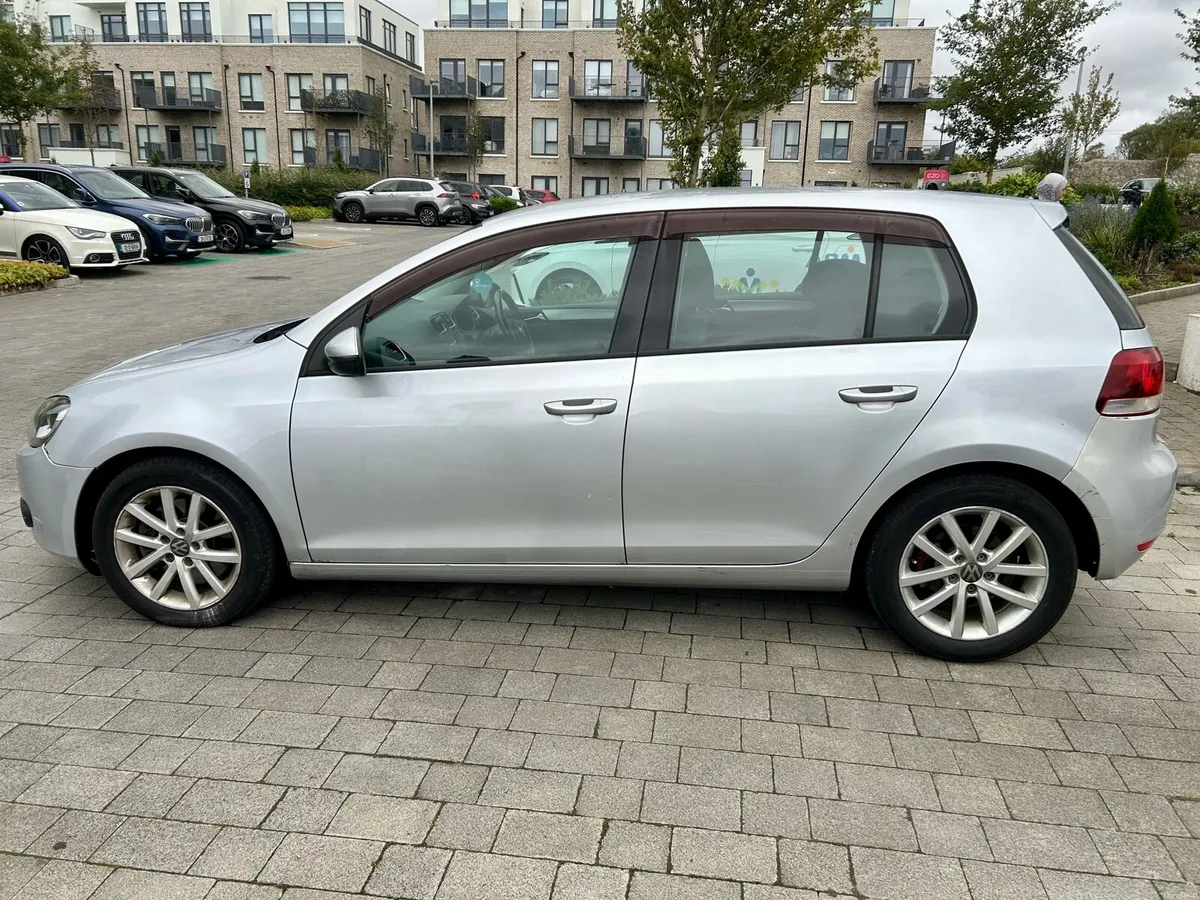 VW Golf High-line 1.4 TSI Automatic - Image 2
