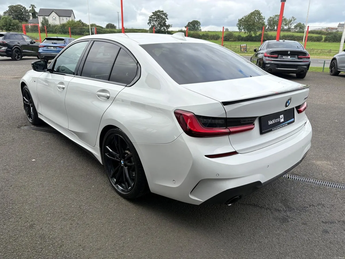 BMW 3 Series 320D Pro Pack Upgraded Alloys - Image 4