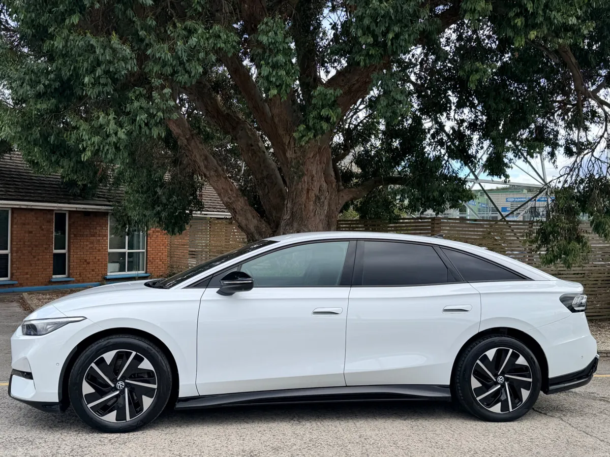 2024 Volkswagen ID.7..MASSAGE SEATS..360 CAM - Image 3