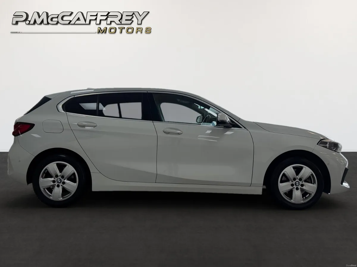 2021 BMW 1 Series 118D SE PLAY AUTO - Image 4
