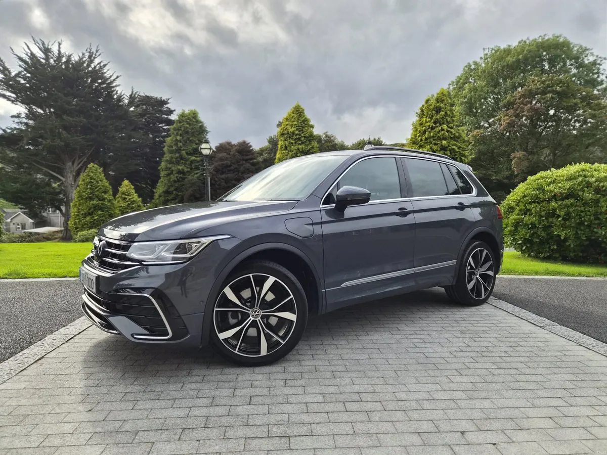 2023 Volkswagen Tiguan R-Line 1.4 TSI eHybrid Auto - Image 1