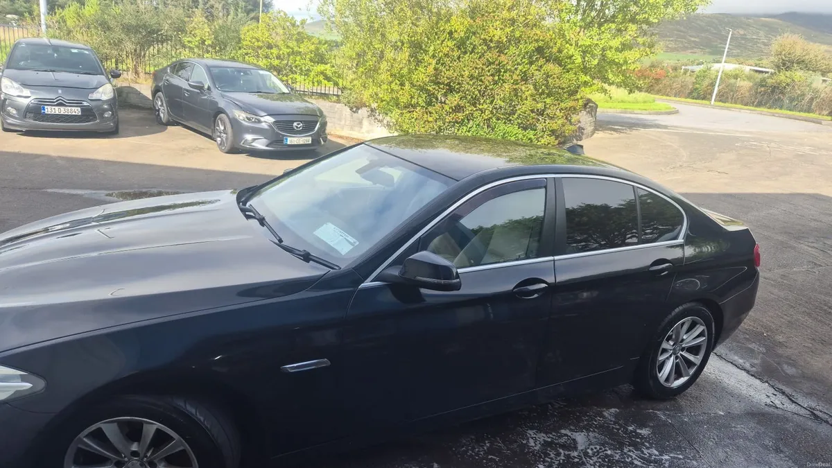 BMW 5-Series 2016 - Image 2
