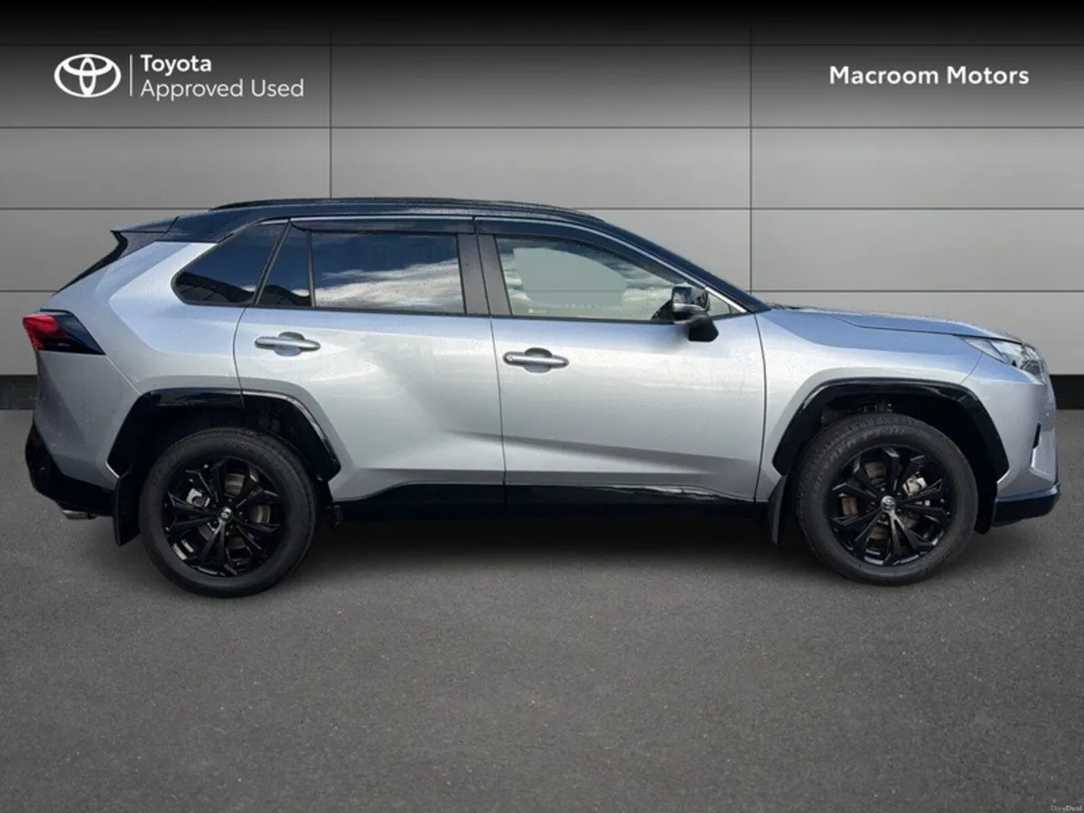 Toyota RAV4 €750 Deposit ContributionHybrid Sport - Image 3