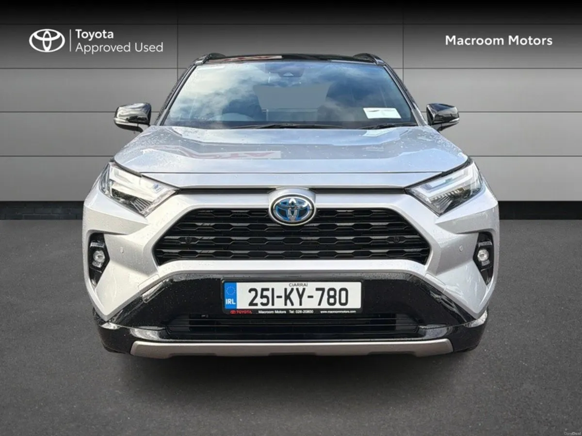 Toyota RAV4 €750 Deposit ContributionHybrid Sport - Image 5