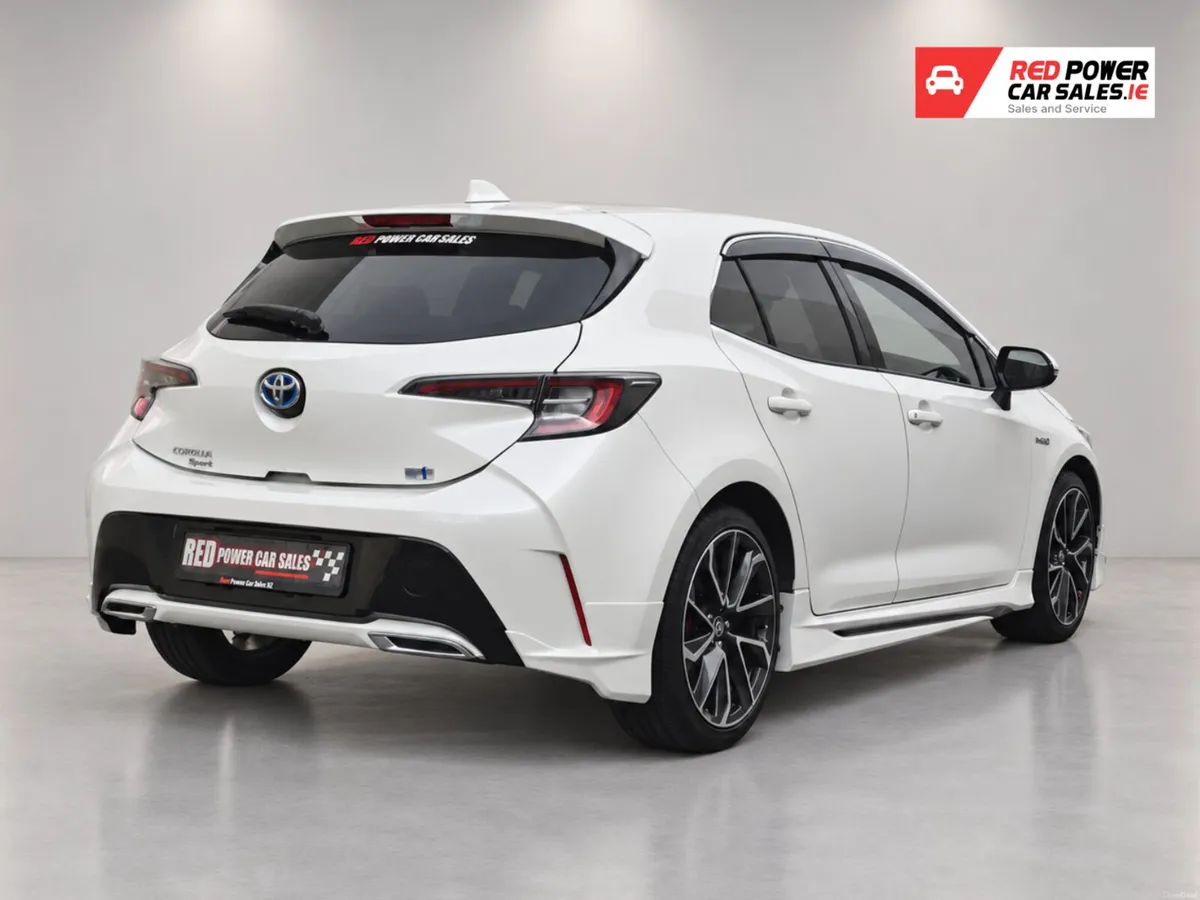 2019 Toyota Corolla Sport Petrol Hybrid 1.8 - Image 6