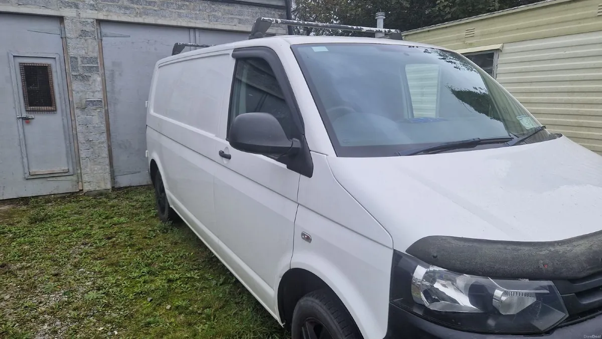 2015 Volkswagen Transporter 2.0ltr TDI - Image 2