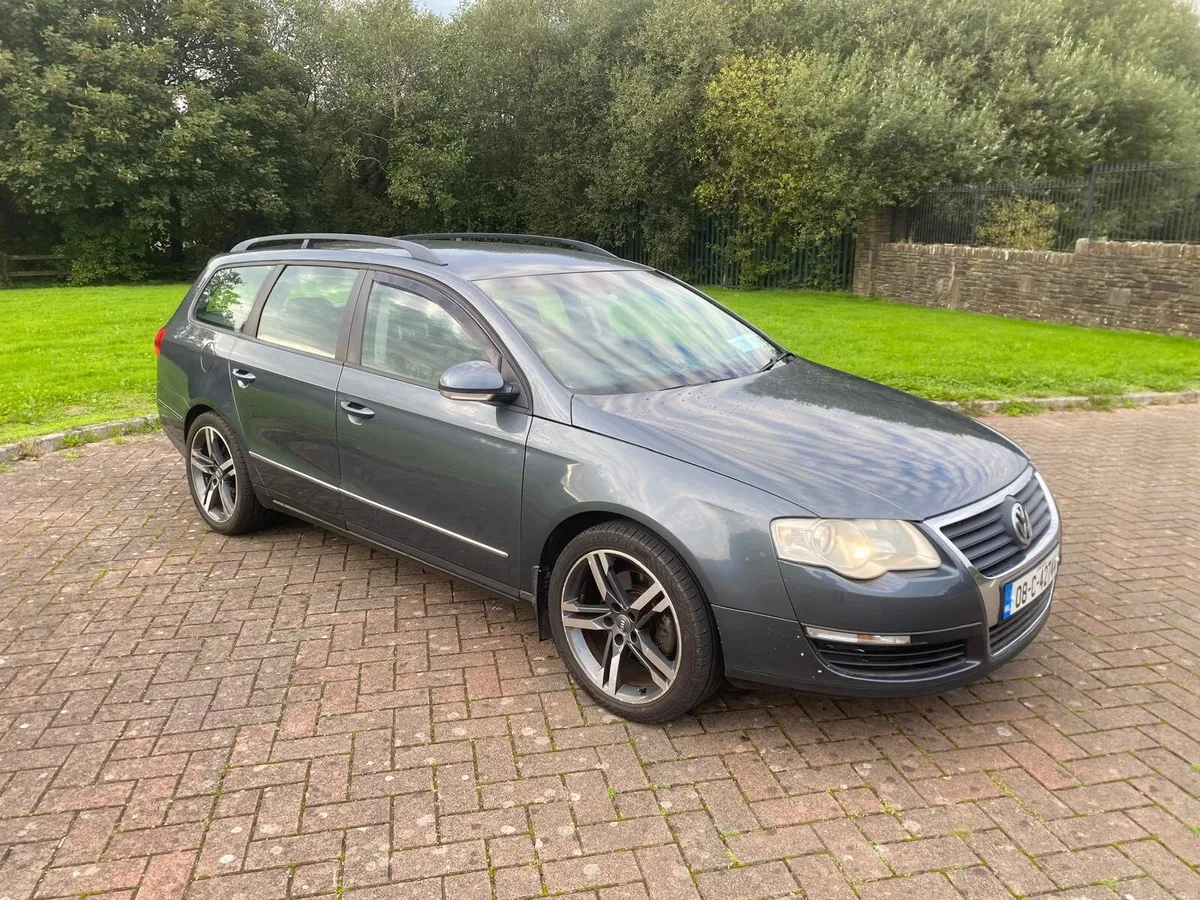 Volkswagen Passat 2.0 Diesel estate - Image 1