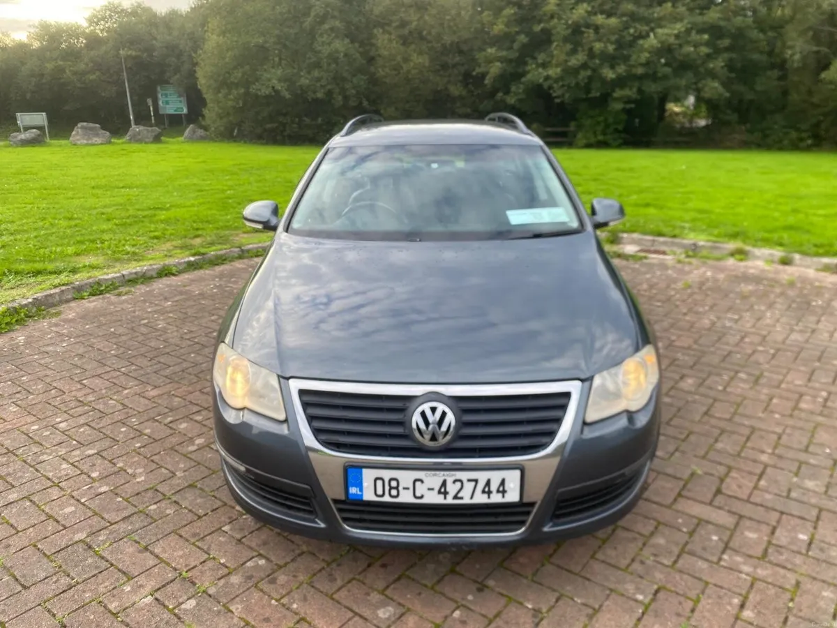 Volkswagen Passat 2.0 Diesel estate - Image 2
