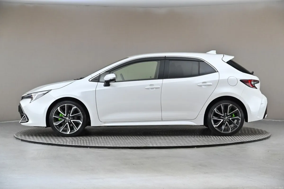 Toyota Corolla 1.8 HYBRID SPORT **ANDROID CAR PLAY - Image 5