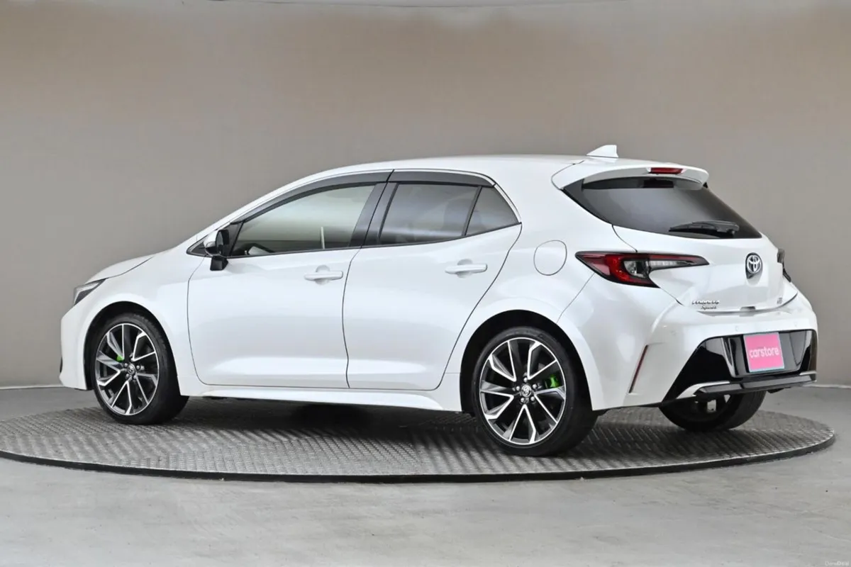 Toyota Corolla 1.8 HYBRID SPORT **ANDROID CAR PLAY - Image 6