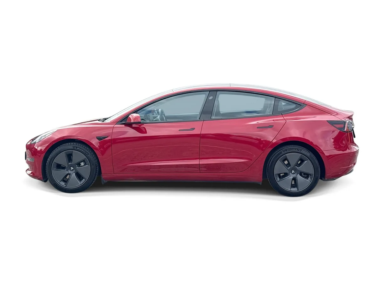 Tesla Model 3 2024 - Image 6