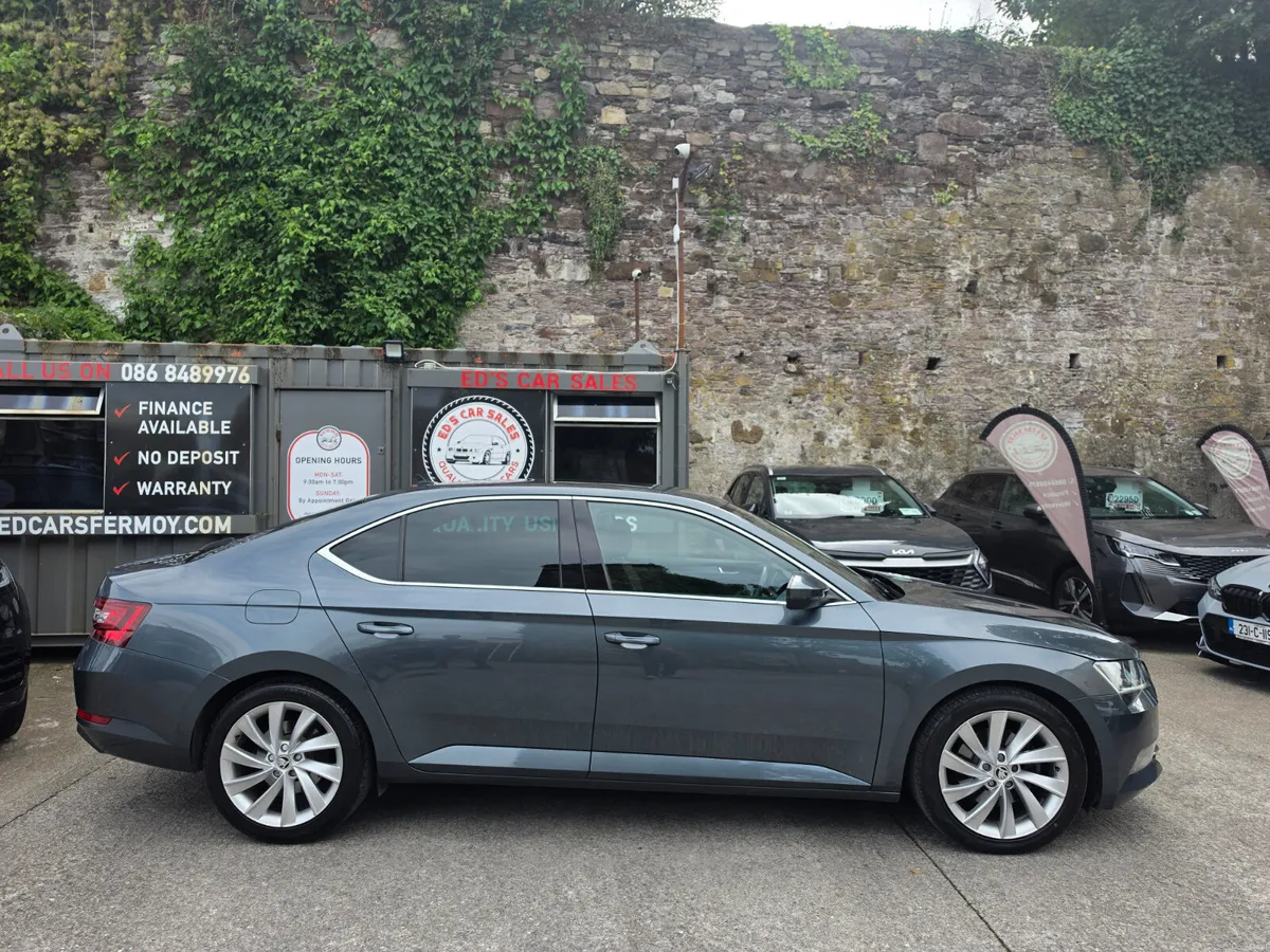 Skoda Superb 2.0 Tdi Dsg Se Executive 2019 - Image 3