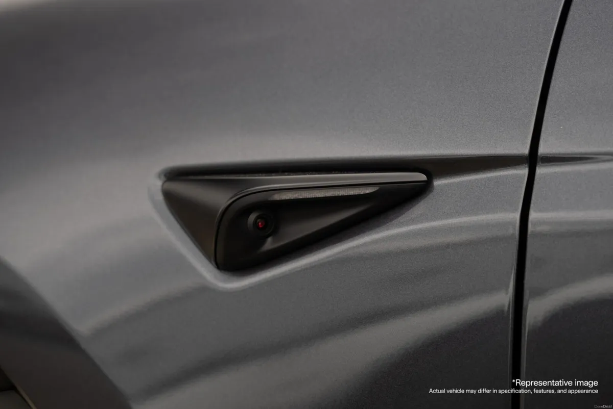 Tesla Model Y 2025 - Image 5