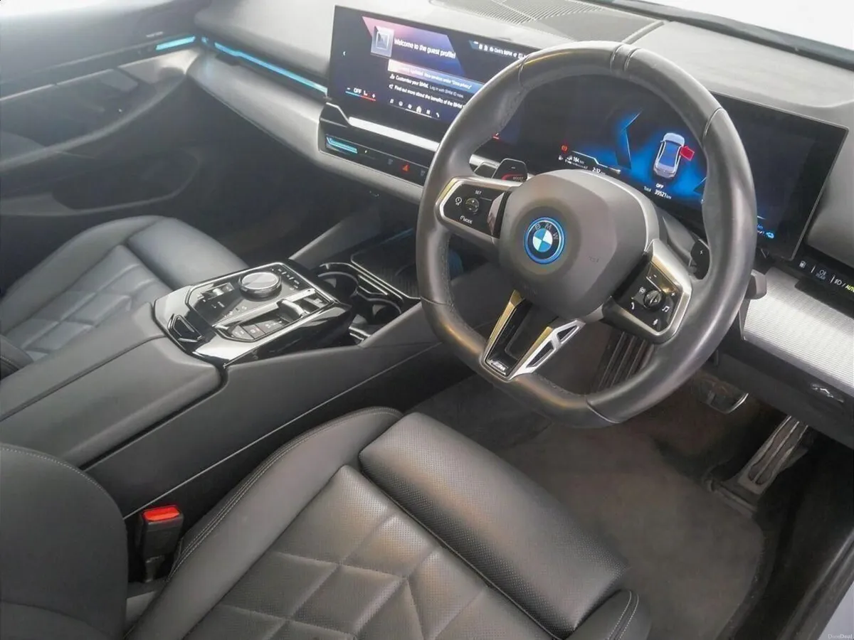 BMW 5-Series 530e M Sport Pro Saloon - Image 6