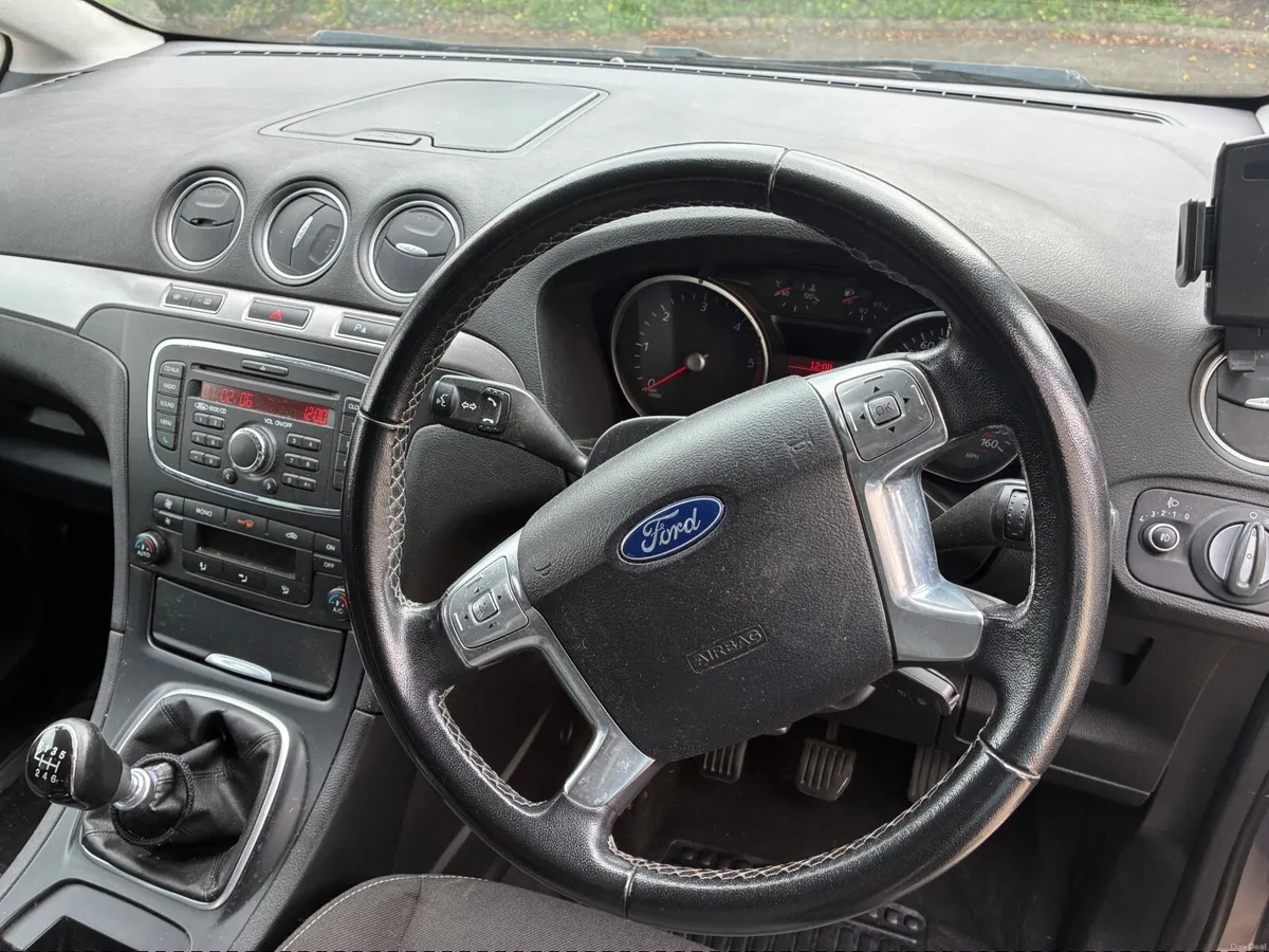 Ford Galaxy 2012 - Image 4