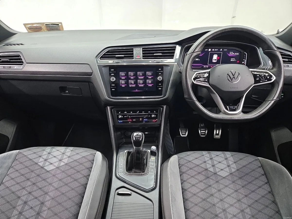 Volkswagen Tiguan 2.0 TDI 150HP R-Line - Image 3