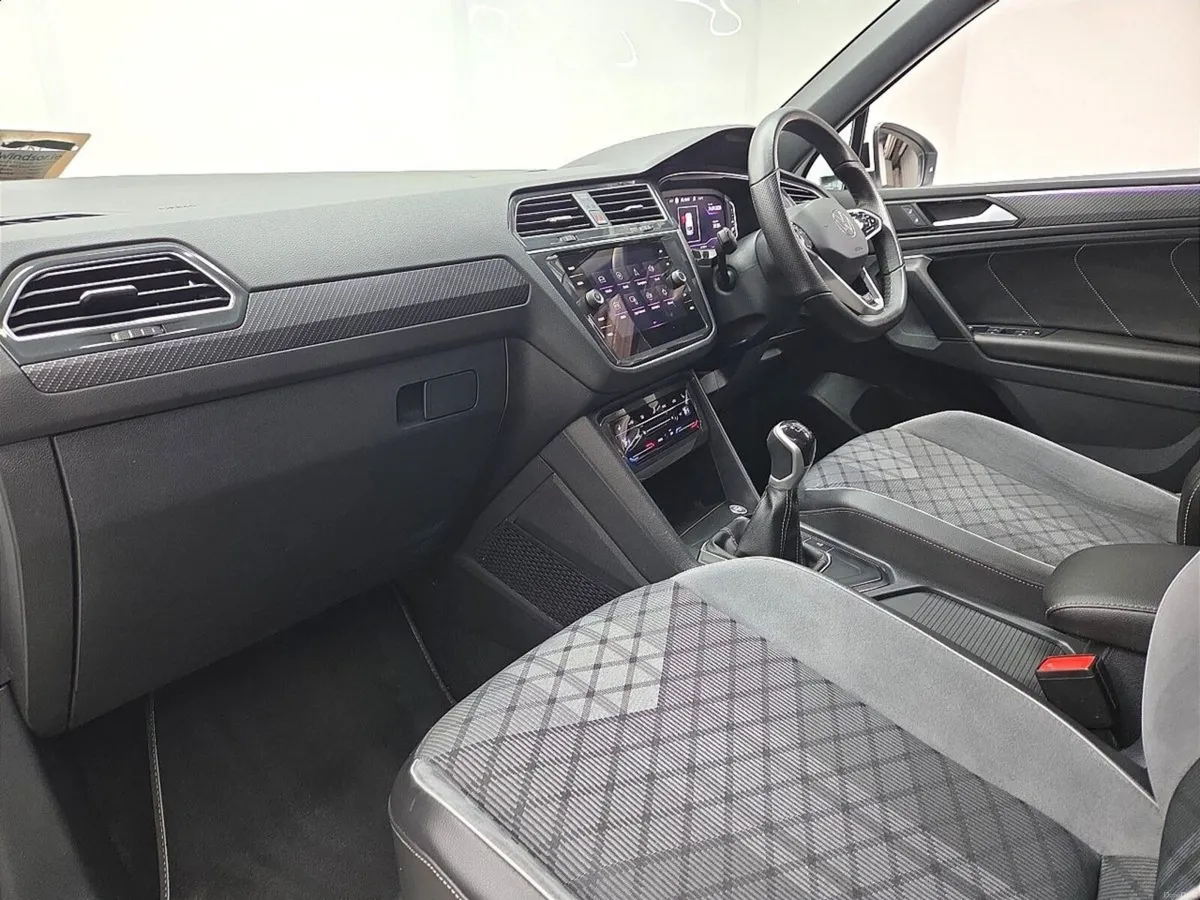Volkswagen Tiguan 2.0 TDI 150HP R-Line - Image 4
