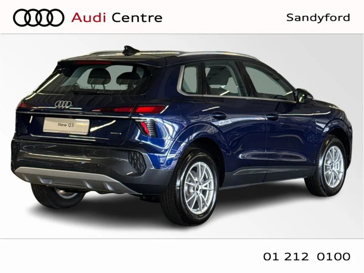 Audi Q3 E-HYBRID 270HP S-T SE - Image 3