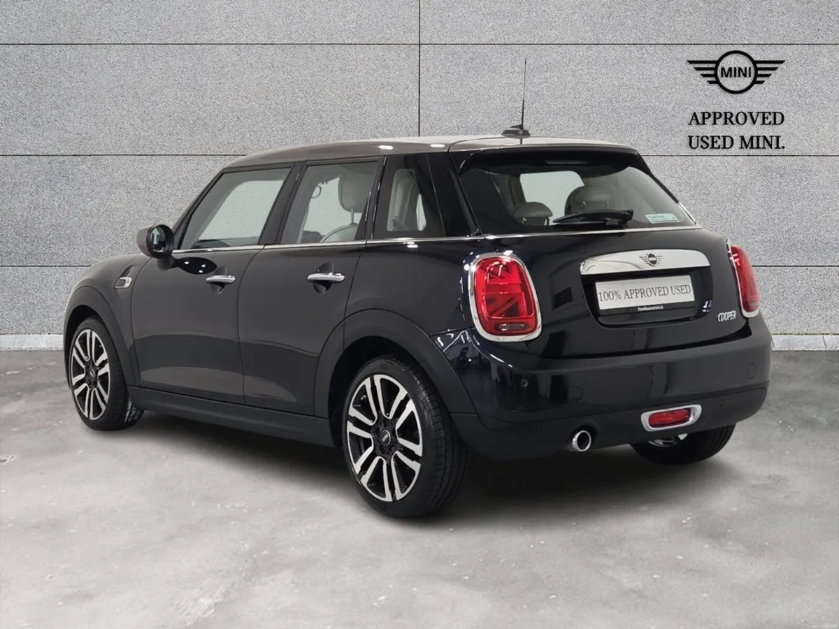 Mini Cooper Cooper Exclusive - Image 2