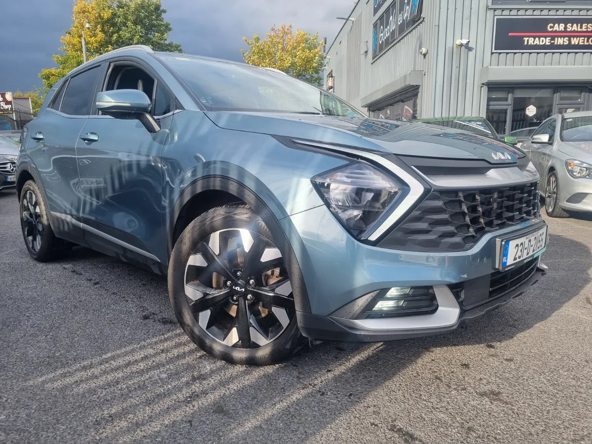 Kia Sportage 2023 - Image 2